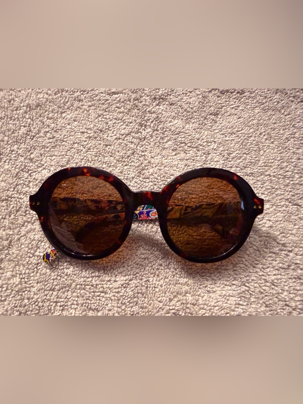 Vera Bradley Round Tortoiseshell Sunglasses - Brown Lenses